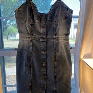 H&M Jean Dress FLATTERING NEVER WORN